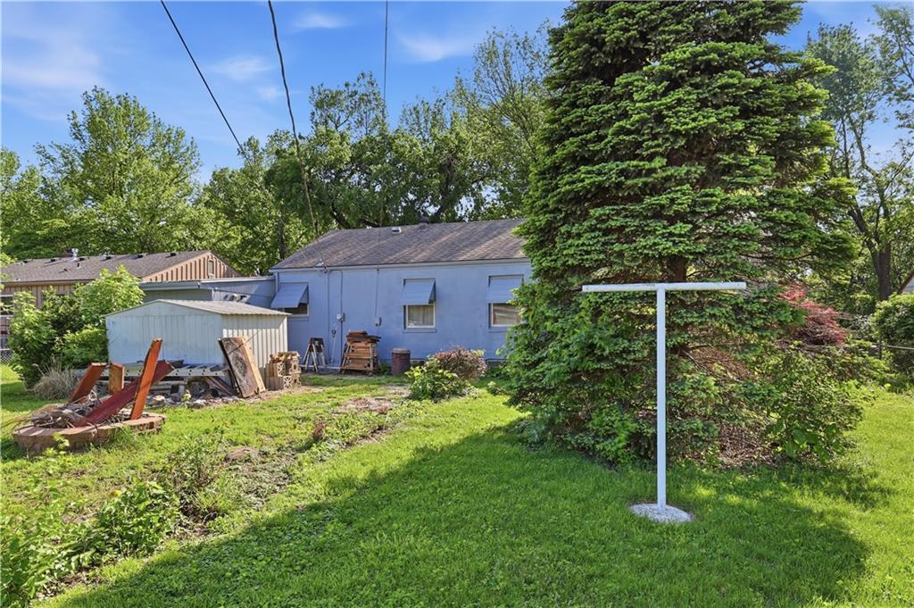 8816 Daniel Boone Road Kansas City, MO 64114 - Photo 28 of 28