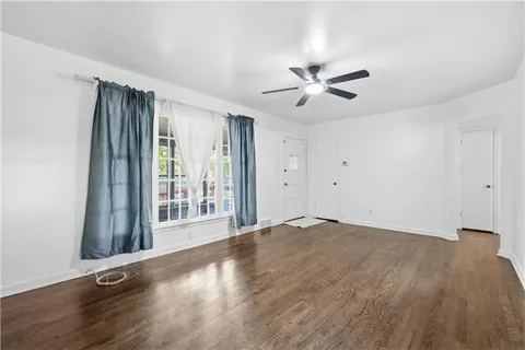 $249,900 | 8816 Daniel Boone Road, Kansas City, MO 64114