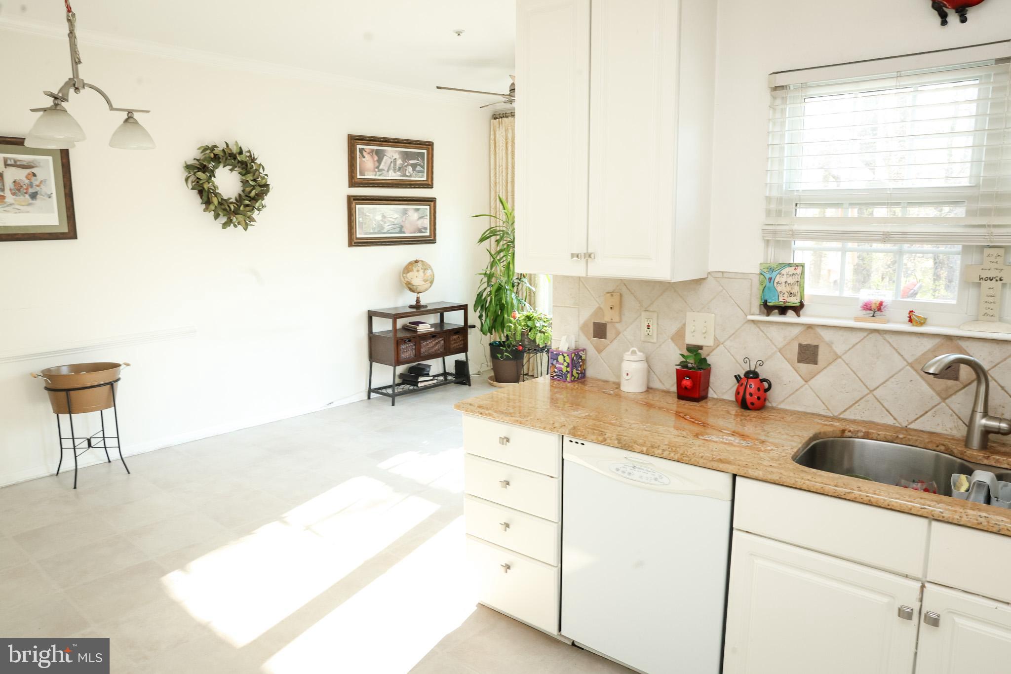 4234 Huntshire Road Randallstown, MD 21133 - Photo 17 of 44