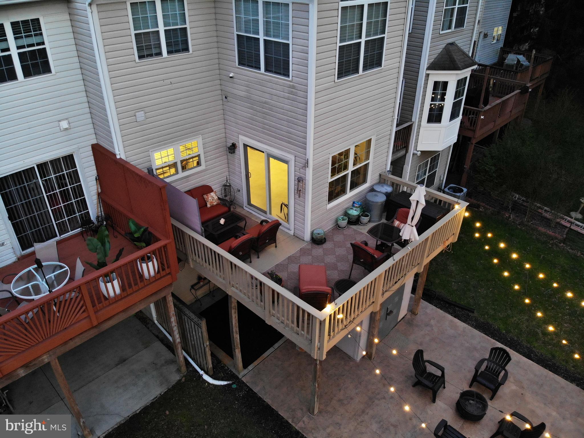 4234 Huntshire Road Randallstown, MD 21133 - Photo 8 of 43 a view of a chairs and table in the balcony