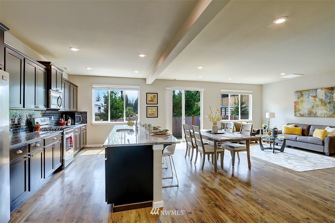 32 159th Place Southeast Bothell, WA 98012 - Photo 2 of 25