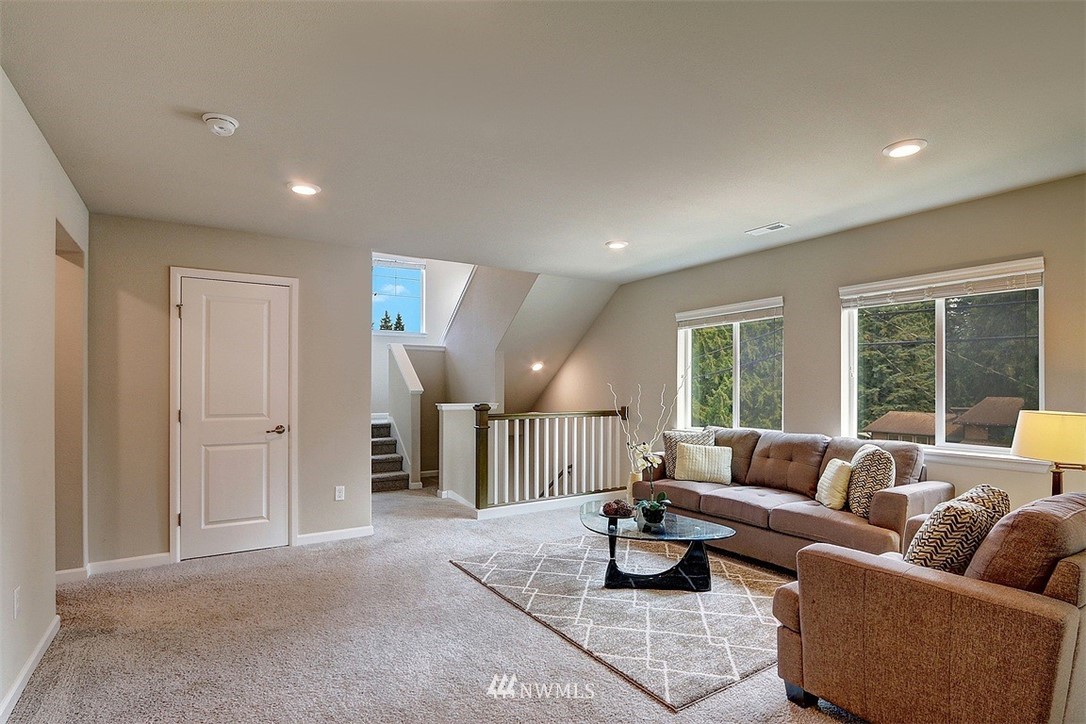 32 159th Place Southeast Bothell, WA 98012 - Photo 13 of 25