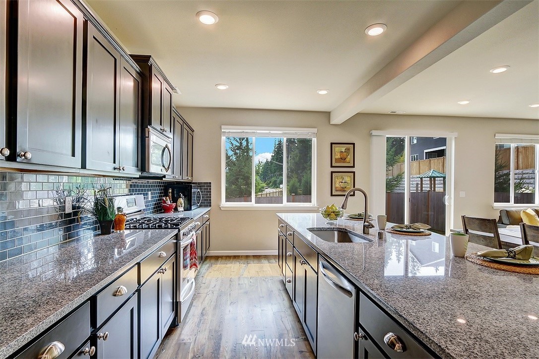 32 159th Place Southeast Bothell, WA 98012 - Photo 3 of 25
