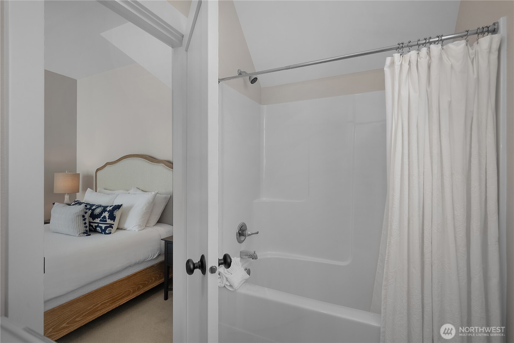 74 Flash Lane Pacific Beach, WA 98571 - Photo 15 of 34