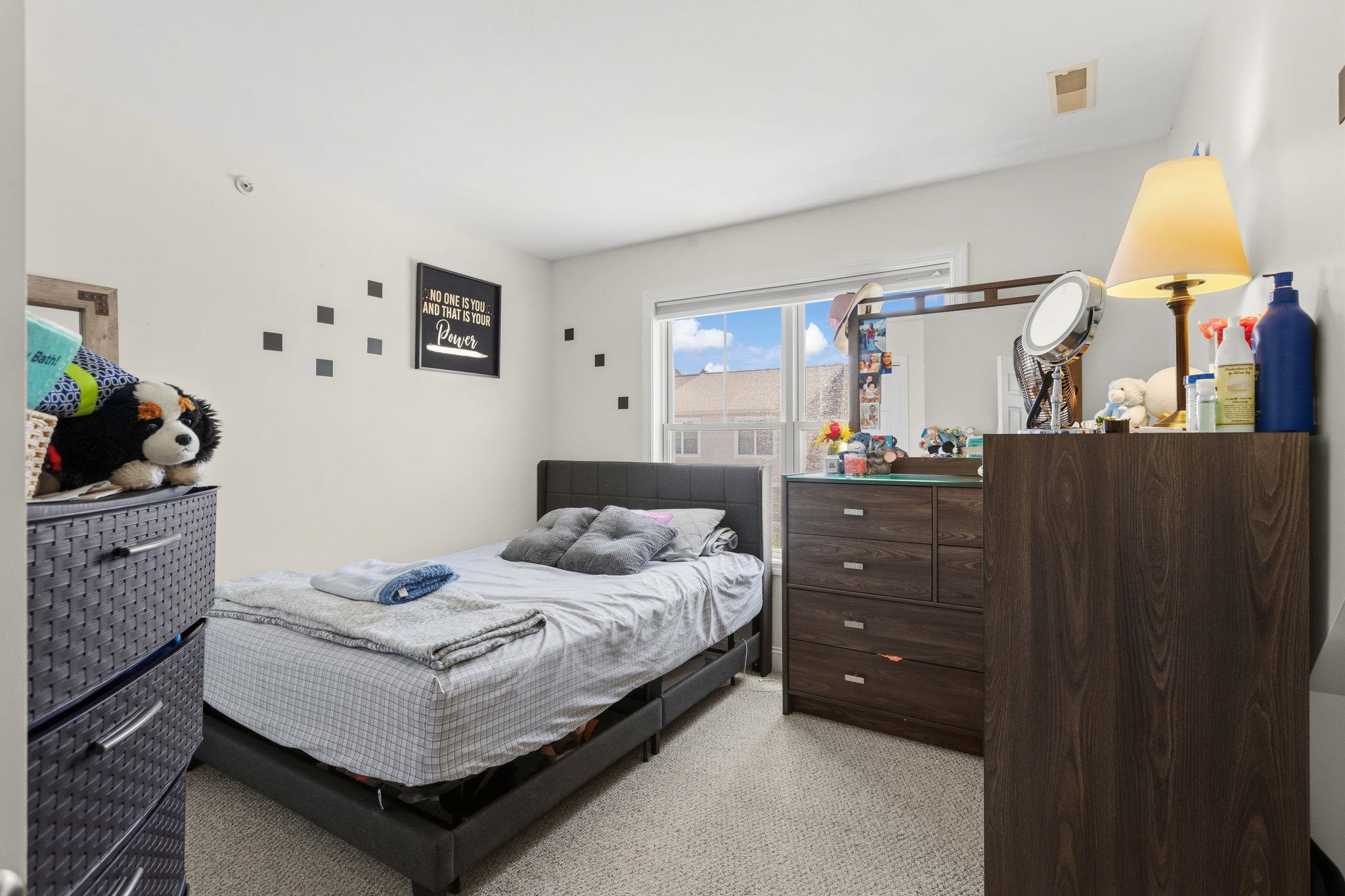 195 Silver Street, Unit 15 Manchester, NH 03103 - Photo 21 of 33