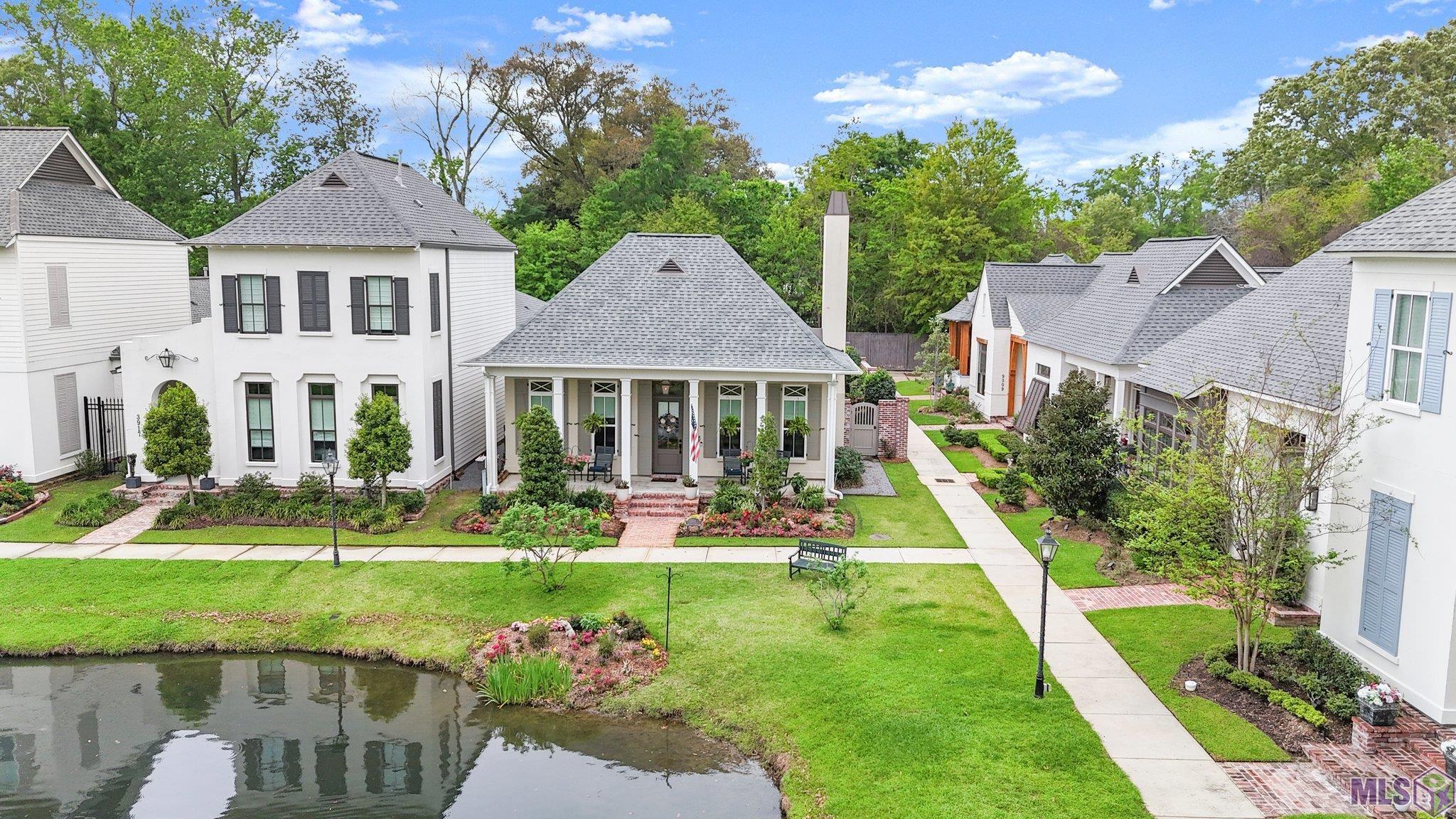 3913 Craftsman Lane Baton Rouge, LA 70809 - Photo 2 of 33