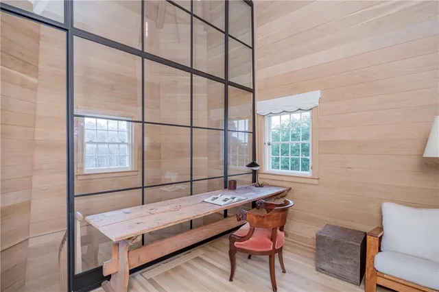 $175,000 | 45 Ram Island Drive, Southampton, NY 11968