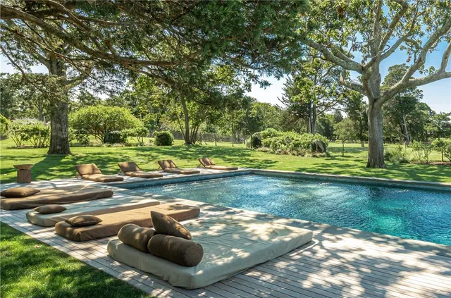 $175,000 | 45 Ram Island Drive, Southampton, NY 11968