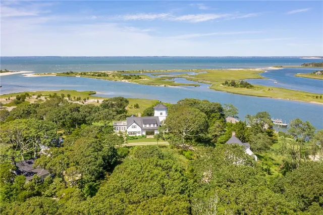 $175,000 | 45 Ram Island Drive, Southampton, NY 11968