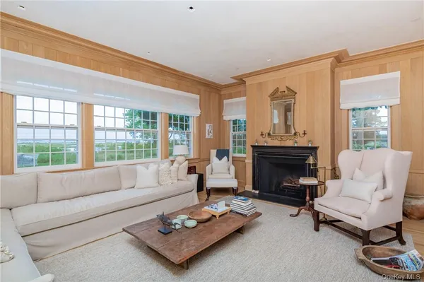 $300,000 | 45 Ram Island Drive, Southampton, NY 11968