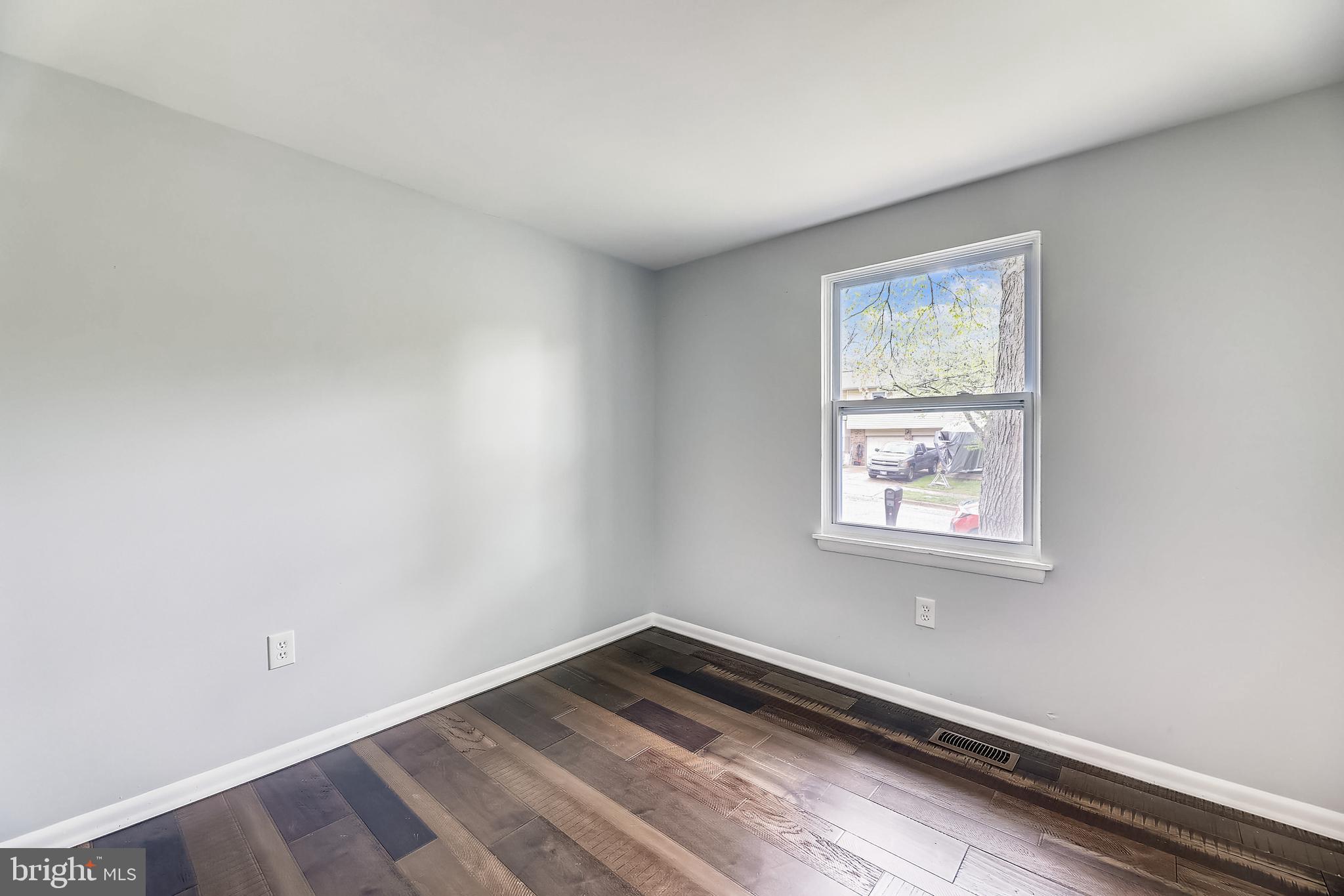 3303 Heidi Lane Springdale, MD 20721 - Photo 15 of 20 Bedroom2
