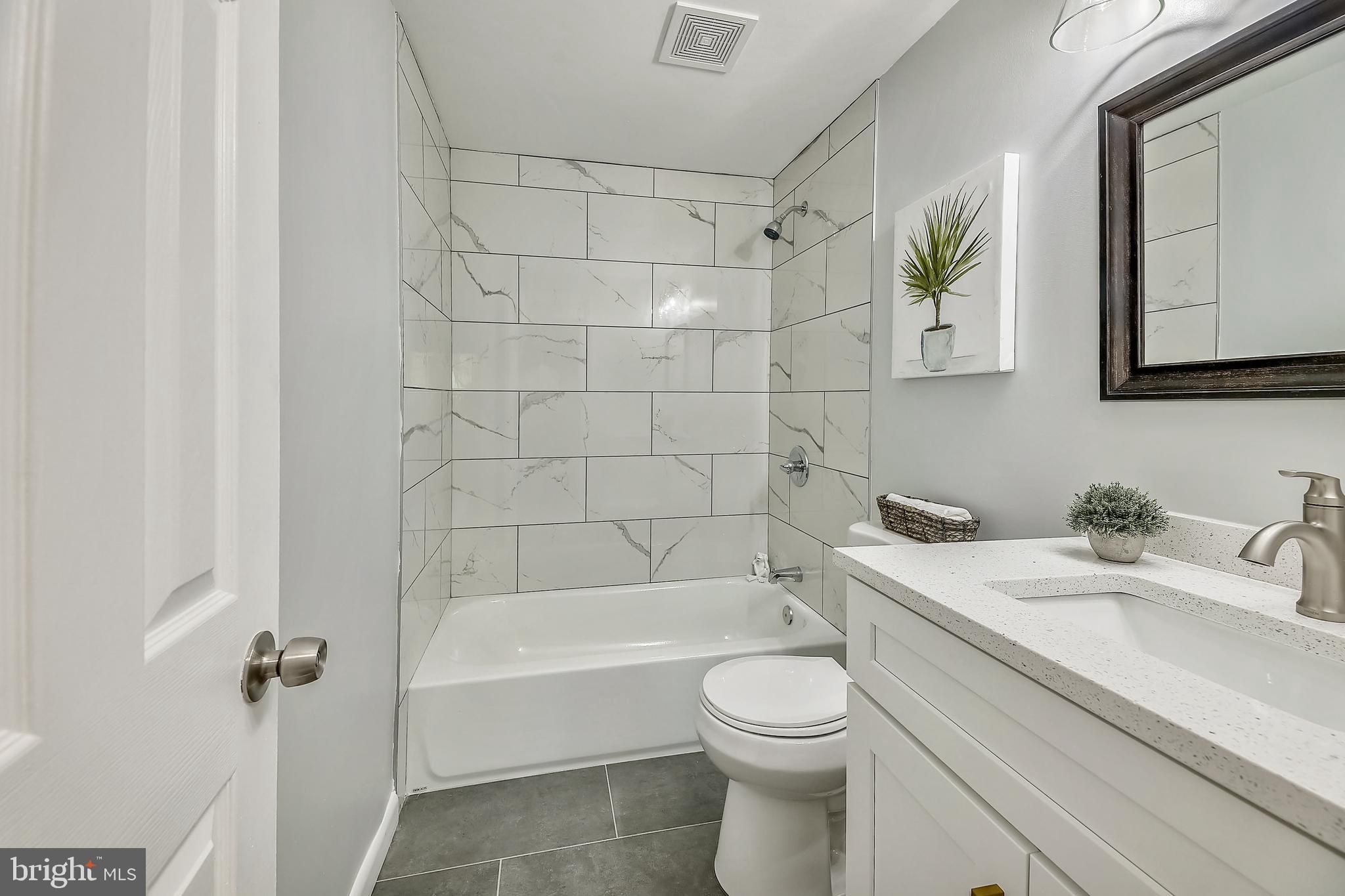3303 Heidi Lane Springdale, MD 20721 - Photo 18 of 20 Bath