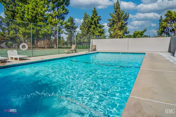 $329,900 | Undisclosed Address, Bakersfield, CA 93309