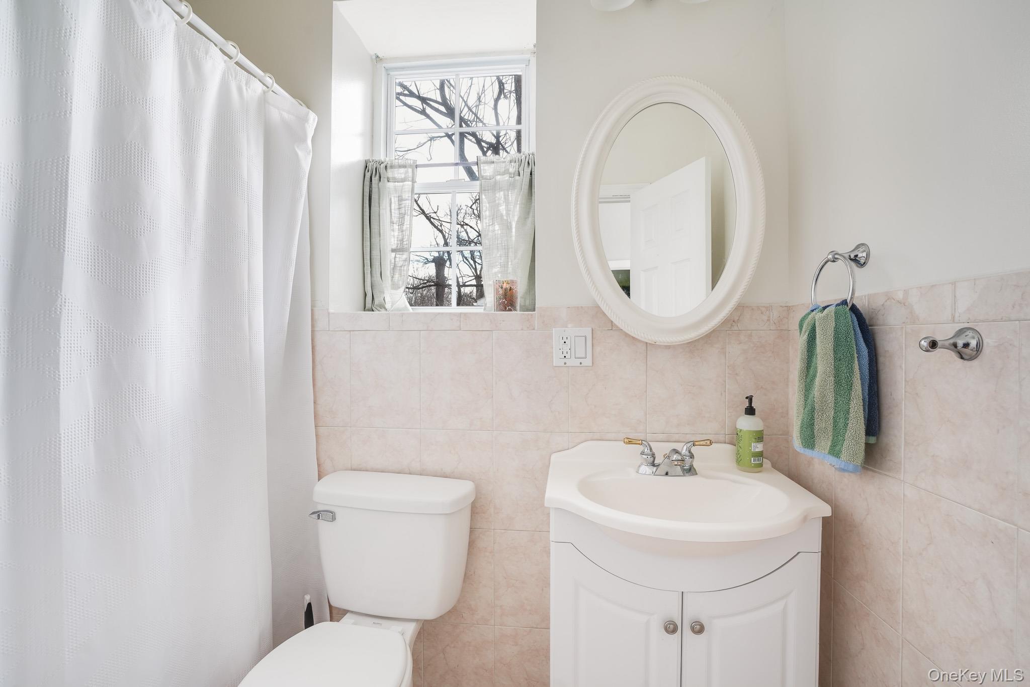 645 Gardnertown Road Newburgh, NY 12550 - Photo 16 of 38 First floor full bathroom