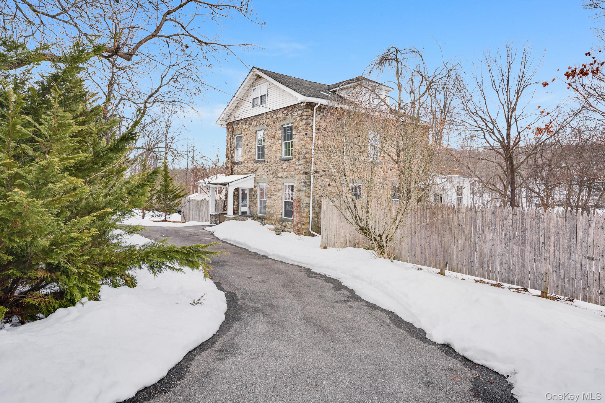 645 Gardnertown Road Newburgh, NY 12550 - Photo 34 of 38