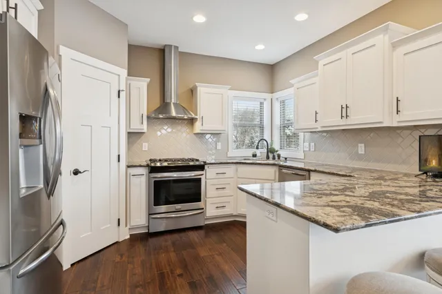 $559,900 | 2009 Red Oak Lane, Lino Lakes, MN 55038