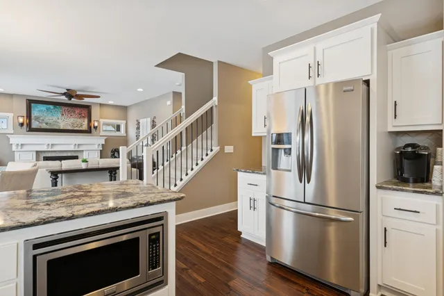 $559,900 | 2009 Red Oak Lane, Lino Lakes, MN 55038