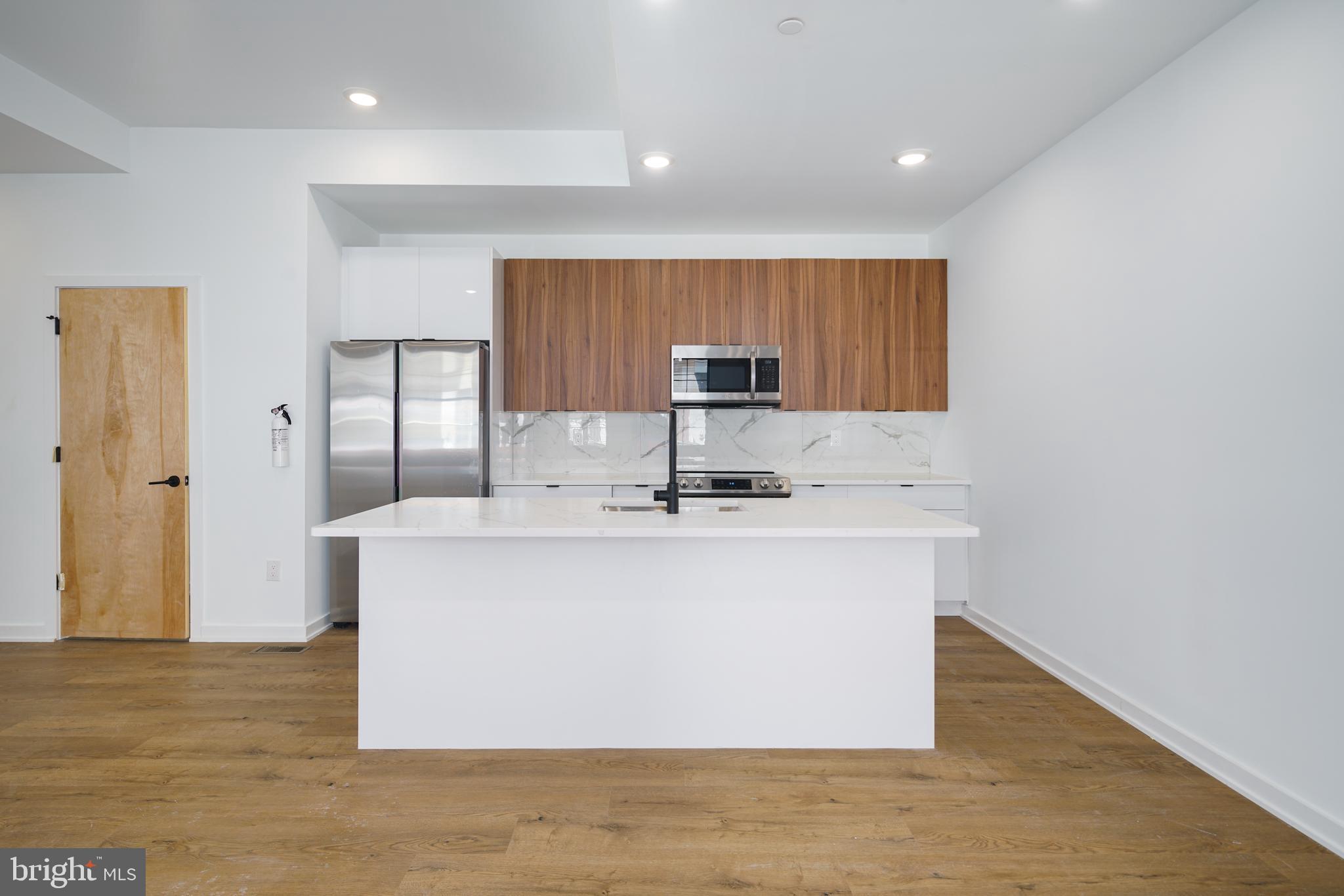 610 Moore Street, Unit 101 Philadelphia, PA 19148 - Photo 1 of 24