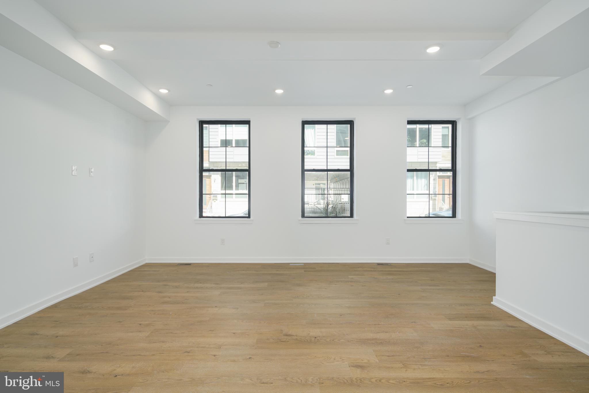 610 Moore Street, Unit 101 Philadelphia, PA 19148 - Photo 6 of 24