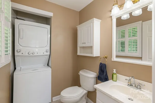 $213,000 | 102 Boyd Drive, Unit 7A, Flat Rock, NC 28731