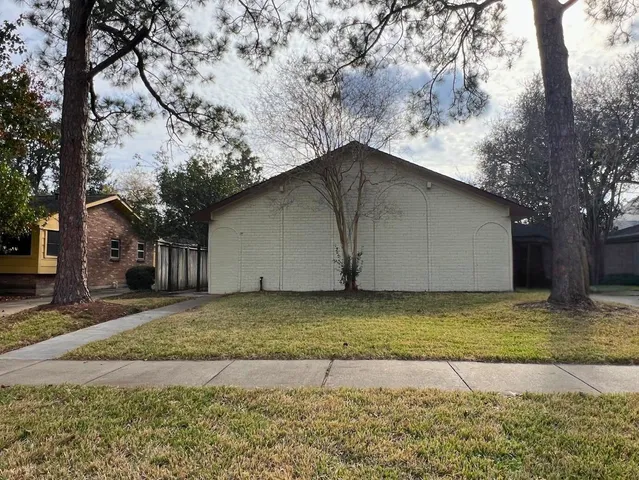 $190,000 | 12875 Westella Drive, Houston, TX 77077