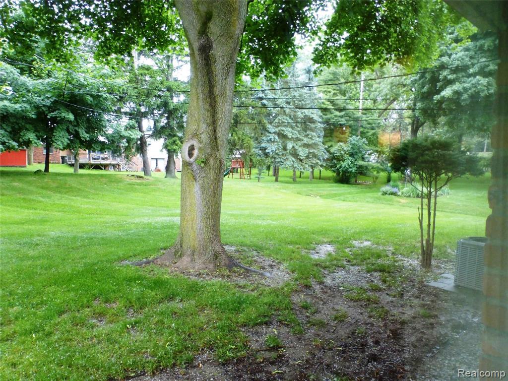 736 Wilwood Road Rochester Hills, MI 48309 - Photo 46 of 47