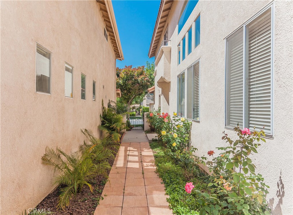 743 Orchard Loop Azusa, CA 91702 - Photo 37 of 39