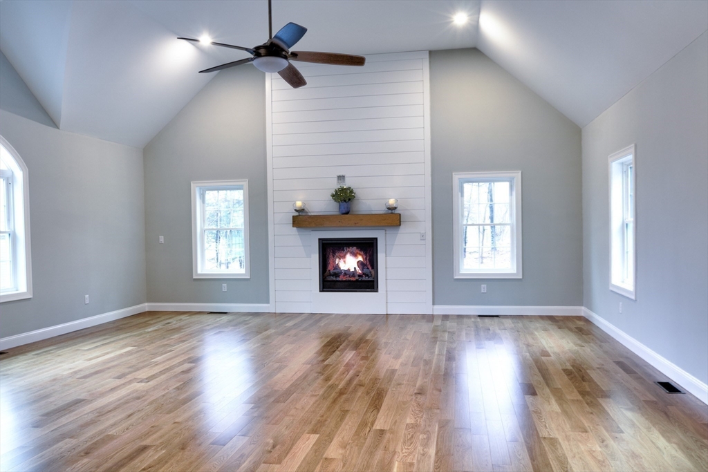 344 B Hampshire Road Methuen, MA 01844 - Photo 14 of 39