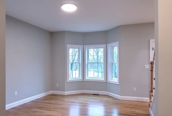 $1,049,000 | 344 B Hampshire Road, Methuen, MA 01844