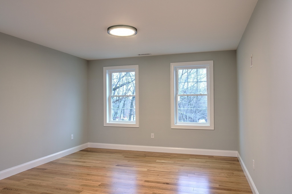 344 B Hampshire Road Methuen, MA 01844 - Photo 23 of 39