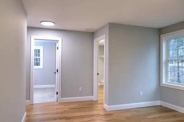 $1,049,000 | 344 B Hampshire Road, Methuen, MA 01844