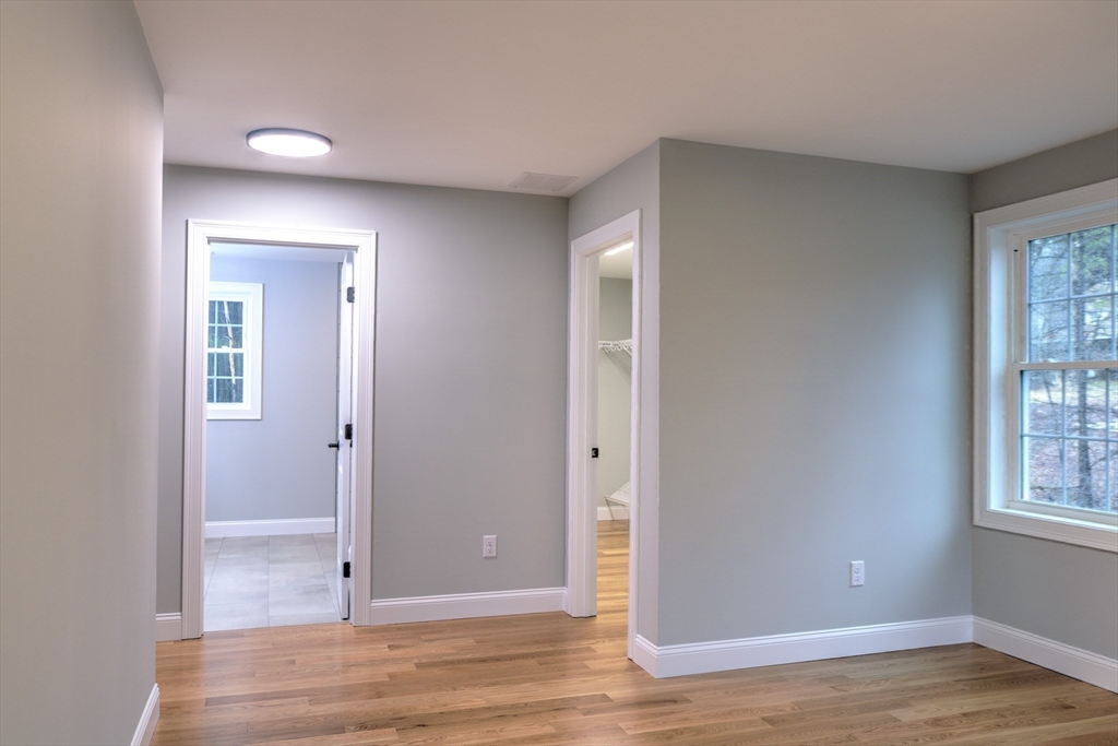 344 B Hampshire Road Methuen, MA 01844 - Photo 24 of 39