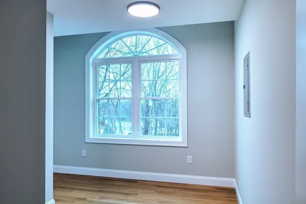 $1,049,000 | 344 B Hampshire Road, Methuen, MA 01844