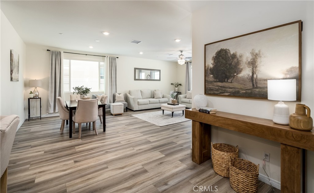 1919 Rodeo Drive Hemet, CA 92545 - Photo 8 of 24 Does anyone live here? it's perfect!!!