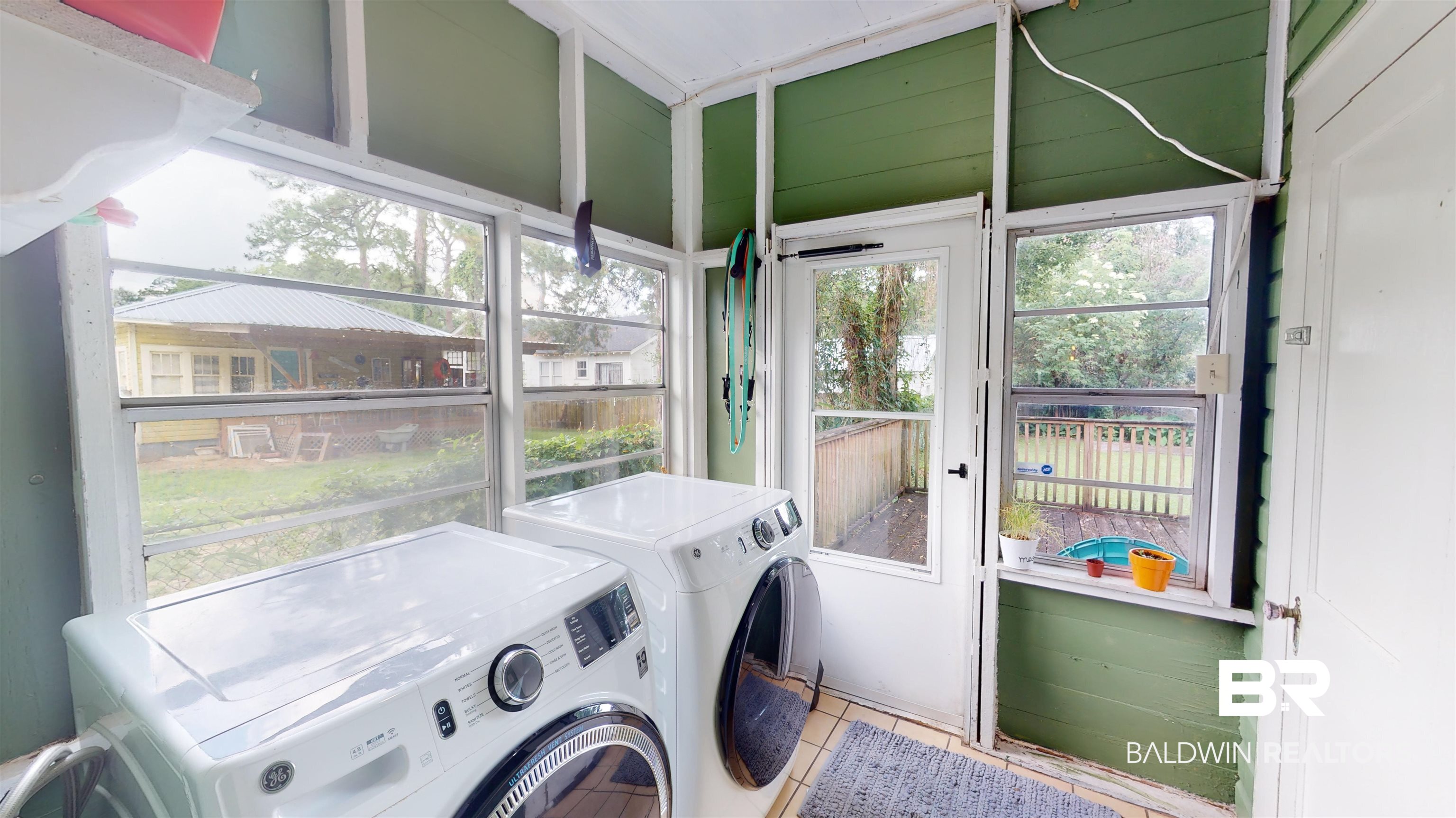 255 Crenshaw Street Mobile, AL 36606 - Photo 16 of 22