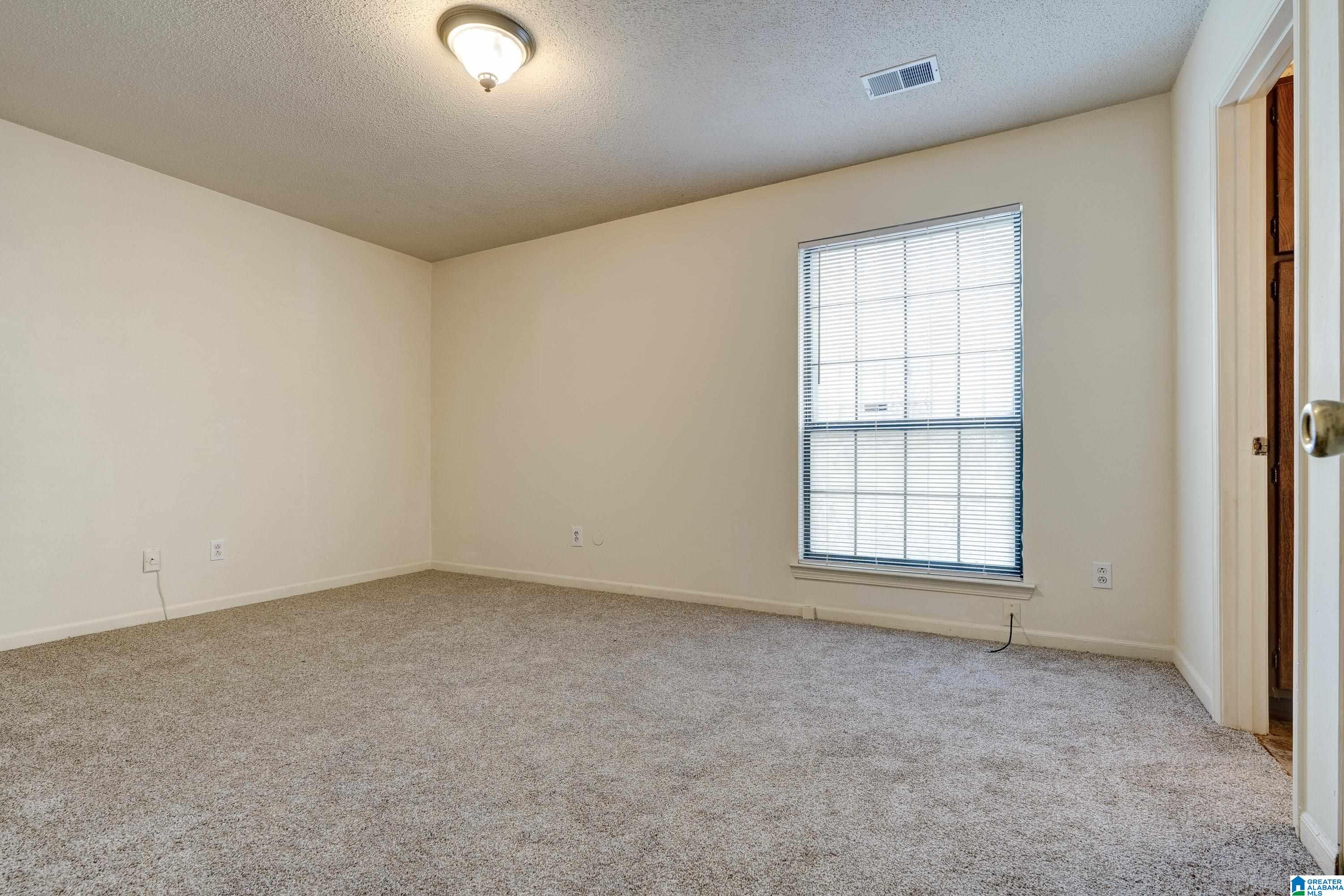 6115 Crest Green Road Birmingham, AL 35212 - Photo 15 of 25