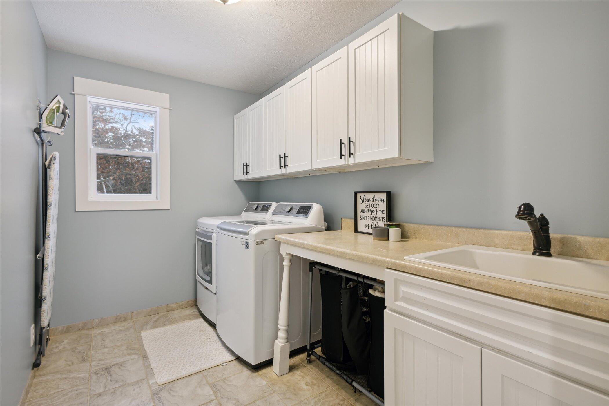 4077 Ronalds Road Dorr, MI 49323 - Photo 35 of 50 42-4077-Ronalds-Rd-Dorr-MI-49323-WindowS