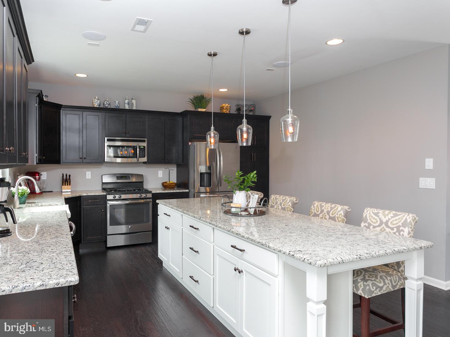 11 Chesterfield Georgetown Road Crosswicks, NJ 08515 - Photo 8 of 25
