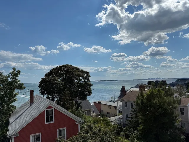 $3,200 | 23 Ingalls Terrace, Unit 2, Swampscott, MA 01907