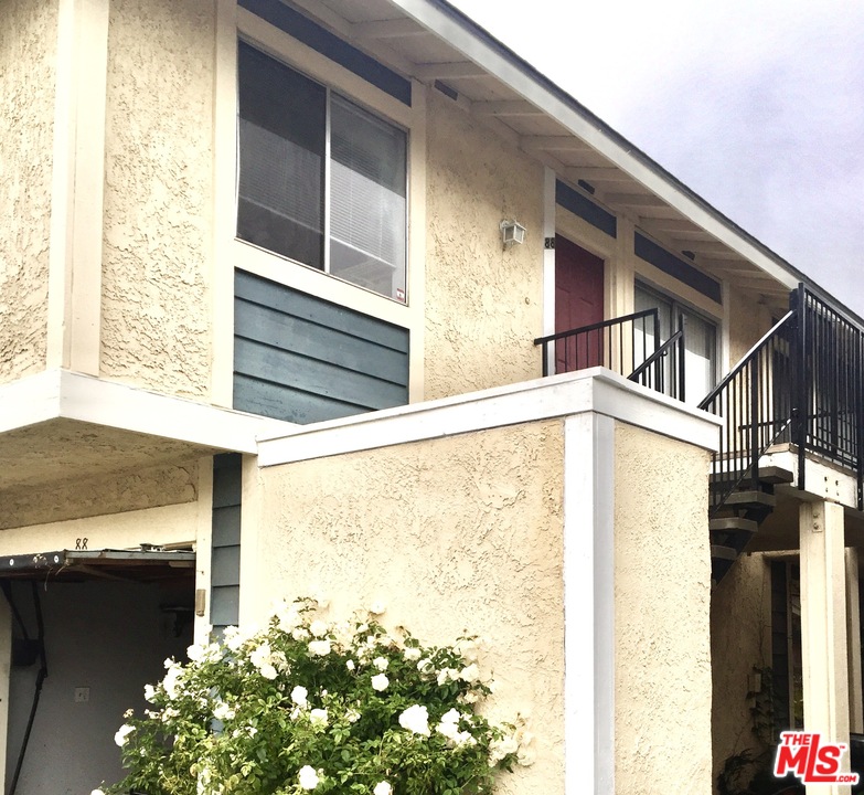 552 Spring Road, Unit 88 Moorpark, CA 93021 - Photo 1 of 9