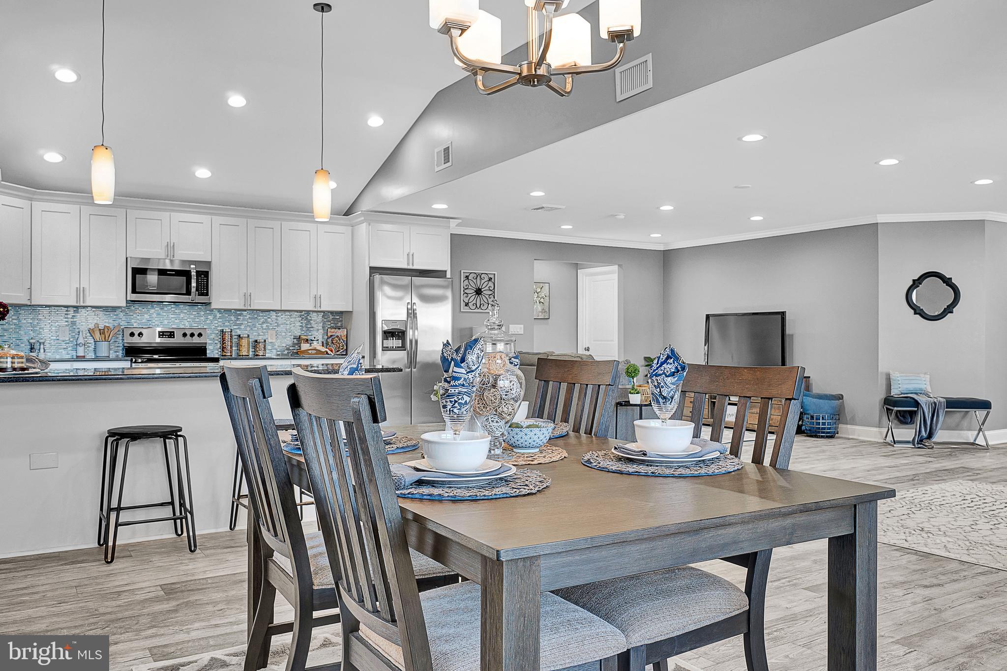 8 Old Pond Road Levittown, PA 19057 - Photo 17 of 39