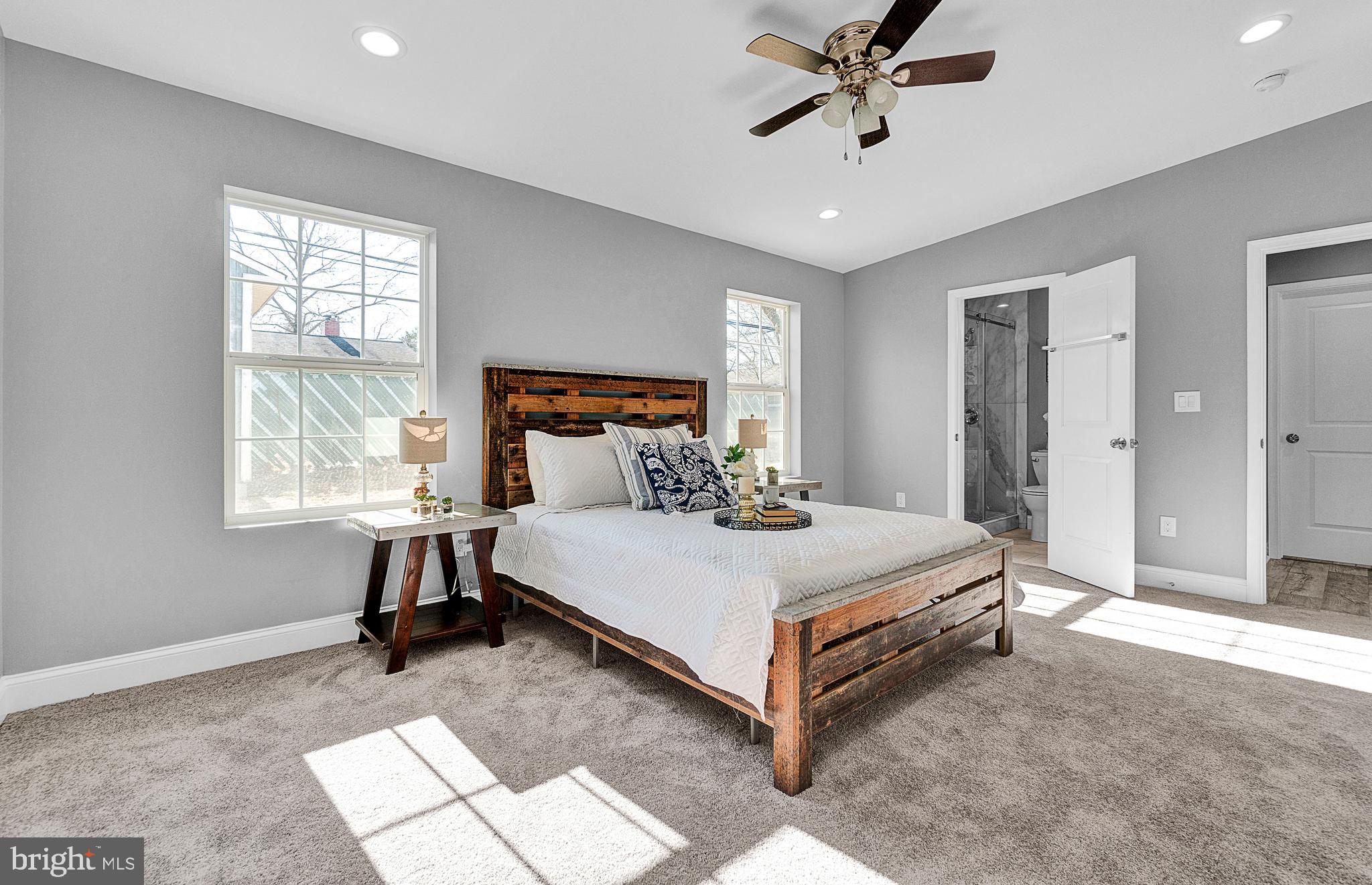 8 Old Pond Road Levittown, PA 19057 - Photo 22 of 39