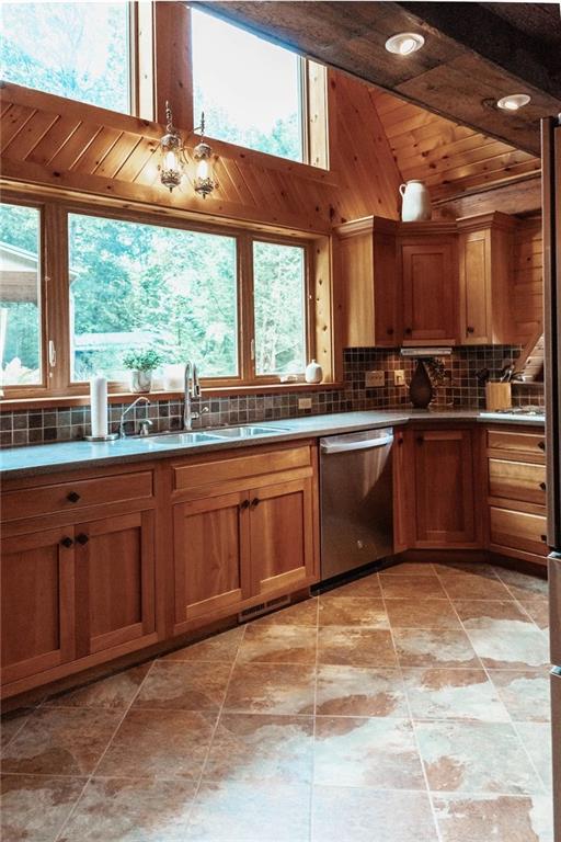 316 Peoples Road Dayton, PA 16222 - Photo 19 of 41