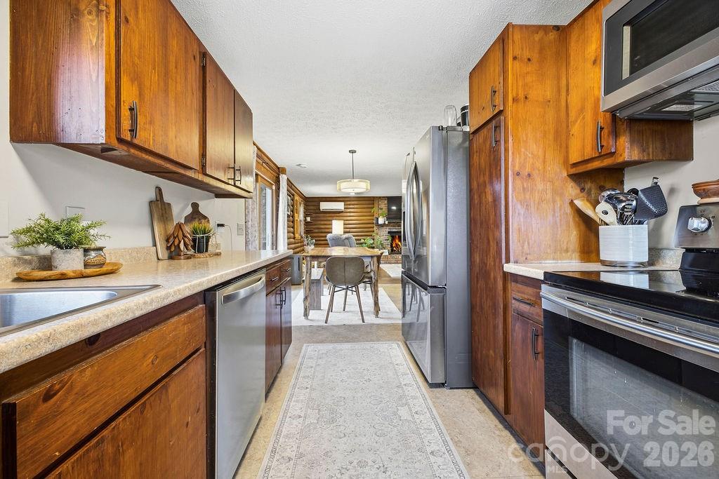 34 Greenbriar Road Black Mountain, NC 28711 - Photo 15 of 35