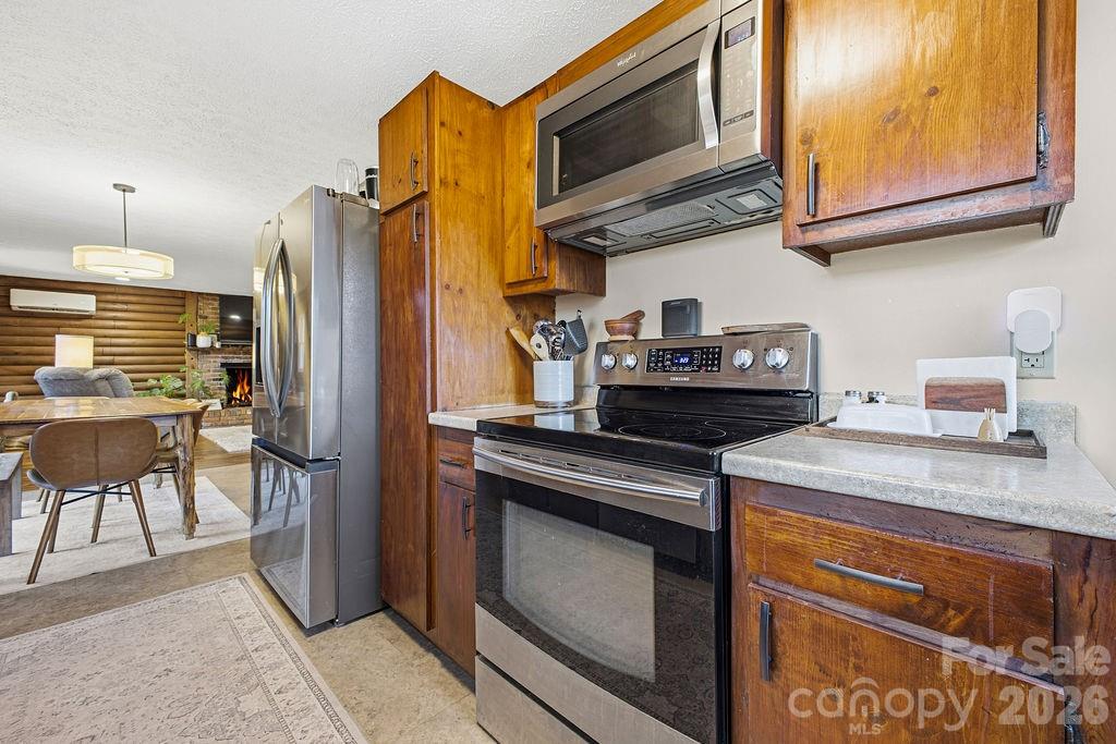 34 Greenbriar Road Black Mountain, NC 28711 - Photo 16 of 35