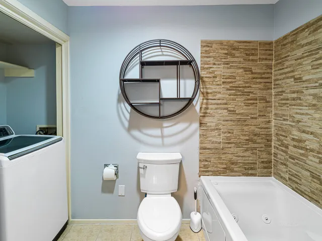 $2,490 | 2568 Bering Drive, Houston, TX 77057