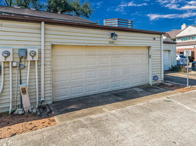 $2,490 | 2568 Bering Drive, Houston, TX 77057