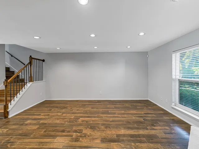 $2,490 | 2568 Bering Drive, Houston, TX 77057