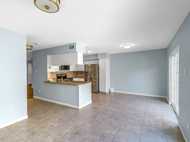 $2,490 | 2568 Bering Drive, Houston, TX 77057