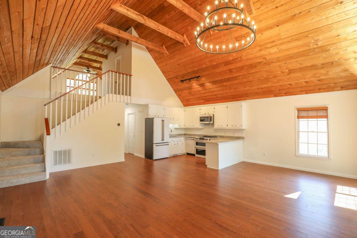 129 Southshore Road Eatonton, GA 31024 - Photo 6 of 48
